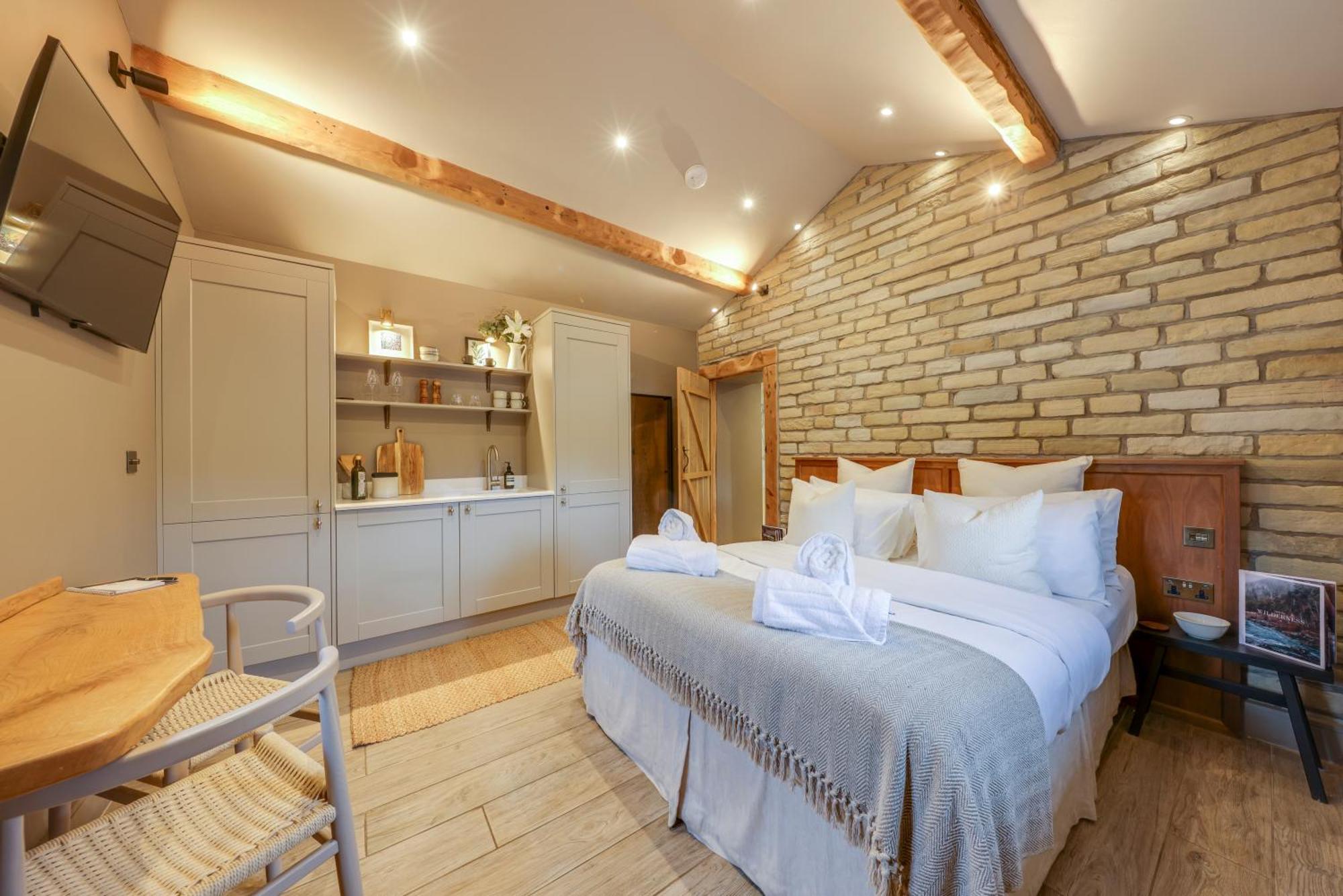 Apartments For Two In Brand New Luxury Rural Farmhouse Escape Ramsbottom Esterno foto
